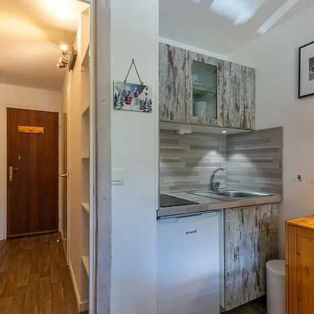 Apartment Renove Avec Balcon, Parking Et Proche Pistes A - Fr-1-694-287